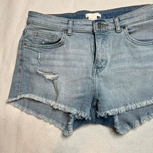 H&M | jean shorts